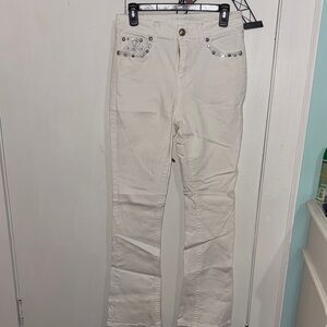 Stylish White Women's Jeans